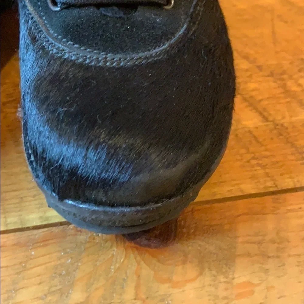 Oscar Sport black fur winter / snow boots with wedge heel Size 6